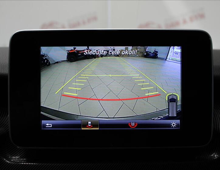 Mercedes-Benz Třídy V 27