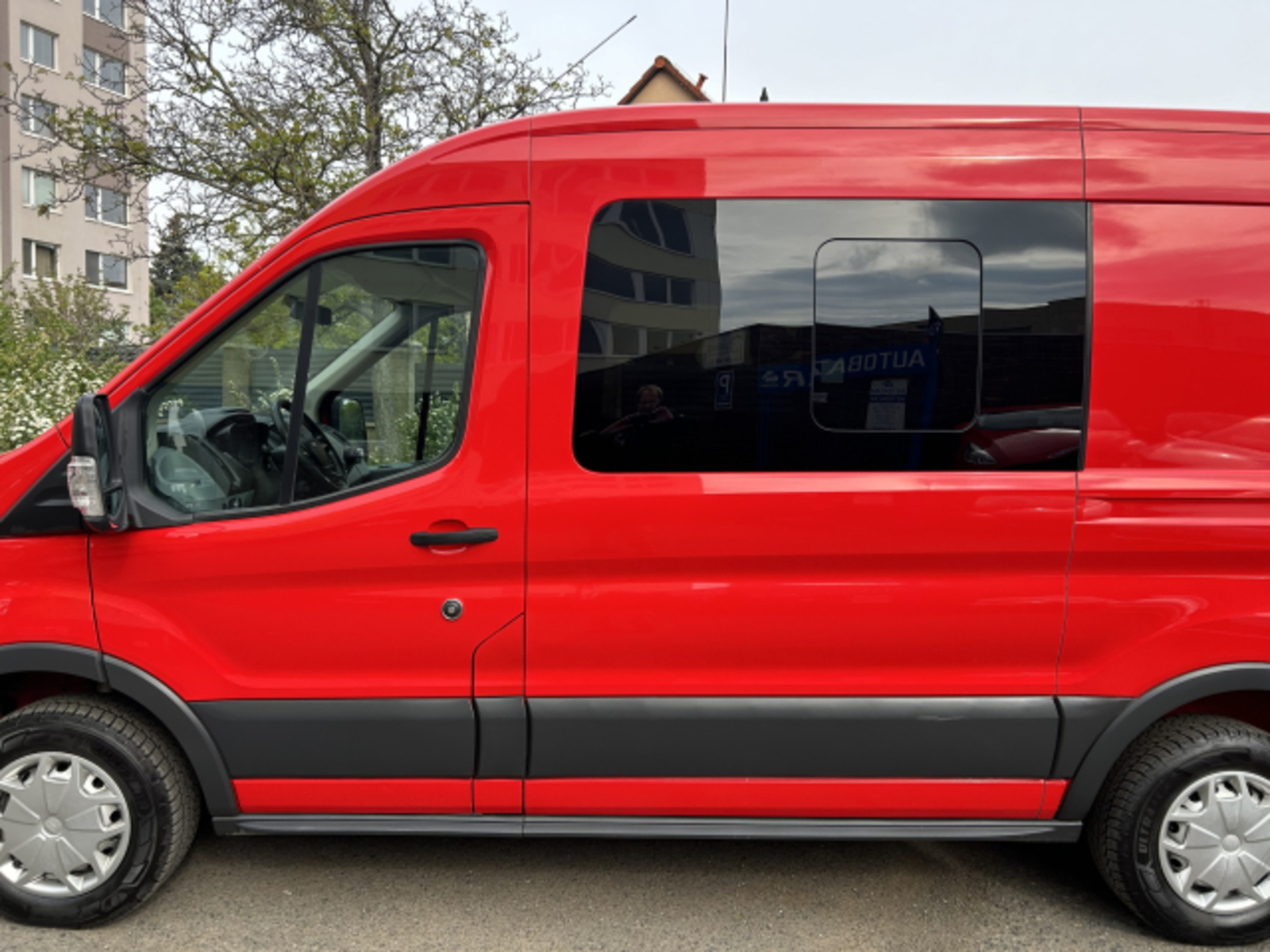 Ford Transit 19