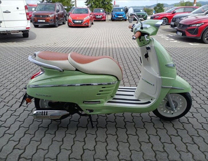 Peugeot Ostatní Ostatní 125,0 7 kw