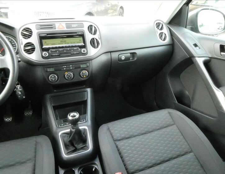 Volkswagen Tiguan 27