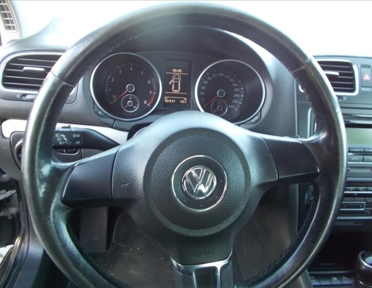 Volkswagen Golf 25