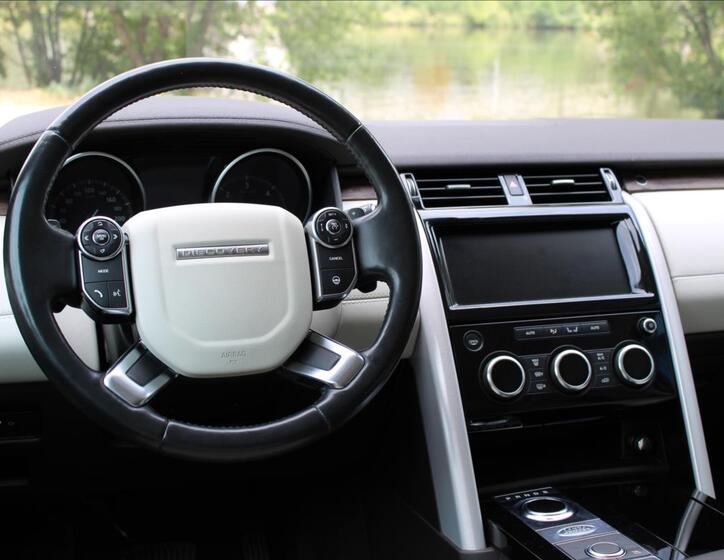 Land Rover Discovery 20