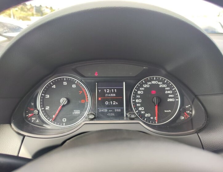 Audi Q5 SUV / Terénní 2,0 l 155 kw