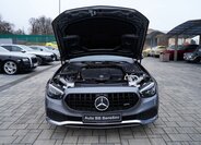 Mercedes-Benz Třídy E Sedan 2,0 l 143 kw