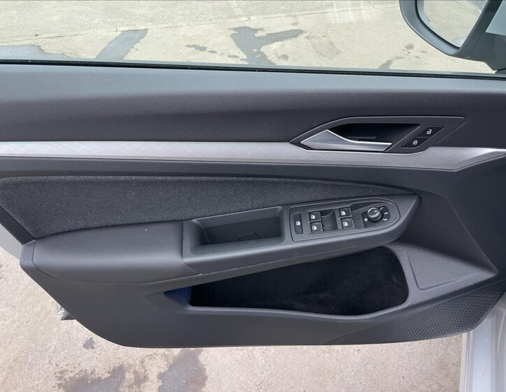 Volkswagen Golf Kombi 1,5 l 110 kw