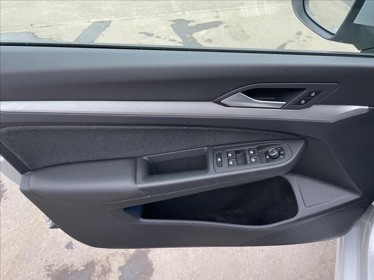 Volkswagen Golf Kombi 1,5 l 110 kw