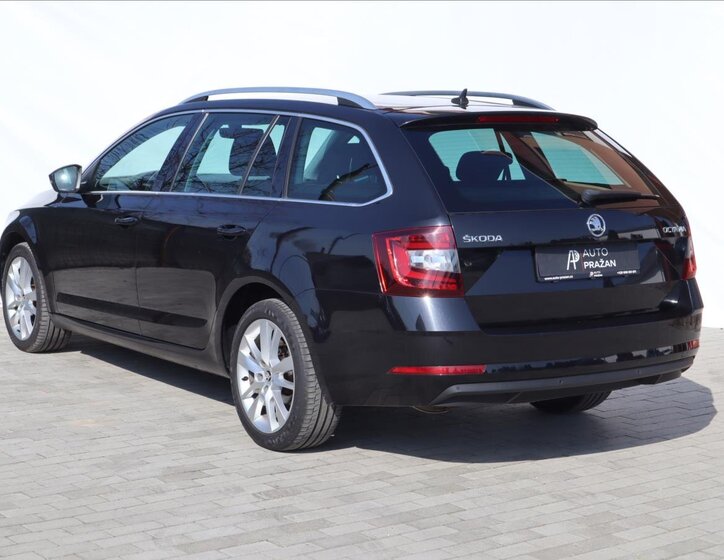Škoda Octavia Kombi 2,0 l 110 kw