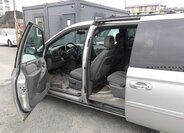 Chrysler Voyager MPV 2,5 l 105 kw