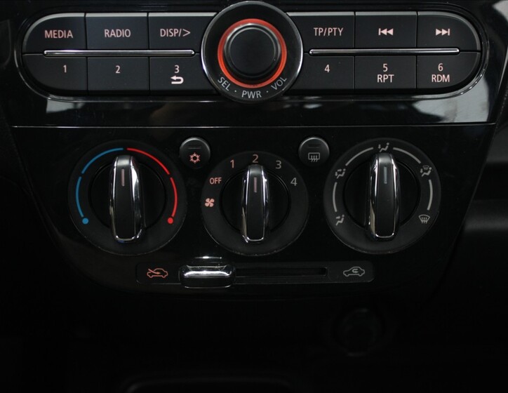 Mitsubishi Space Star 13