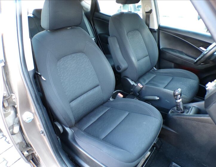 Hyundai ix20 Kombi 1,4 l 57 kw