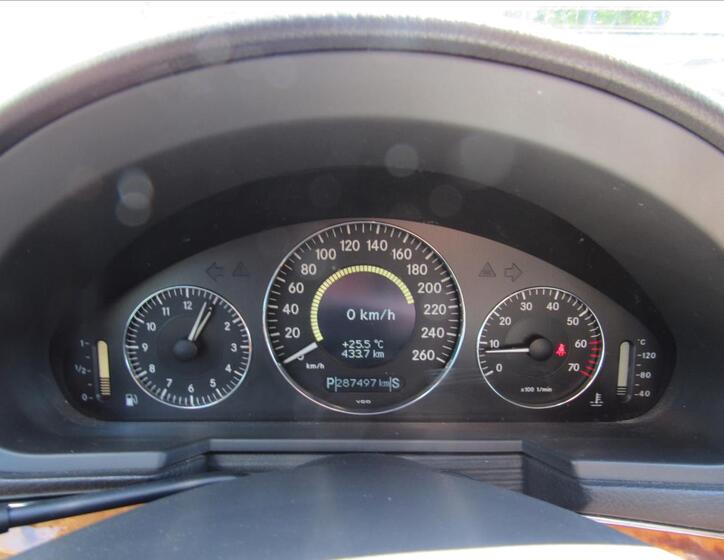 Mercedes-Benz Třídy E 13