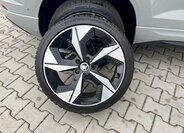 Škoda Karoq SUV / Terénní 1,5 l 110 kw