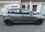 Volkswagen Golf Sedan 0,0 77 kw