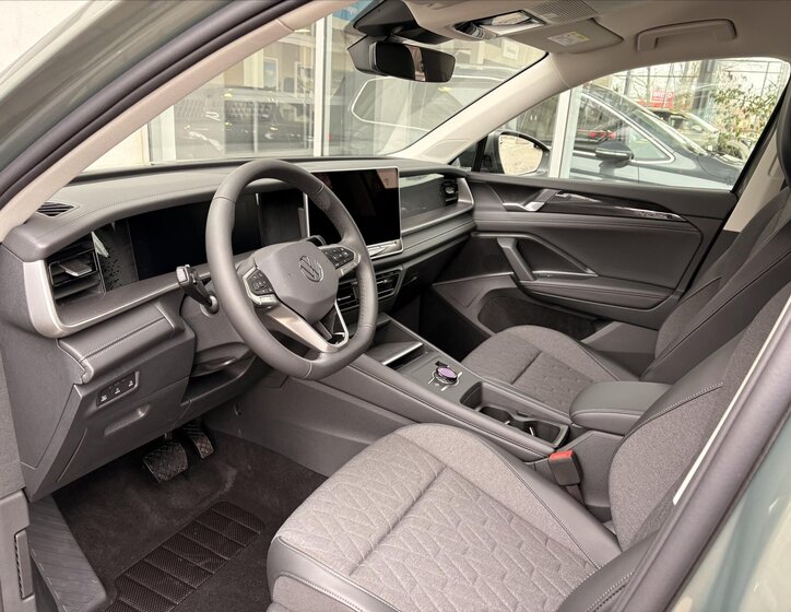 Volkswagen Tayron SUV / Terénní 1,5 l 150 kw