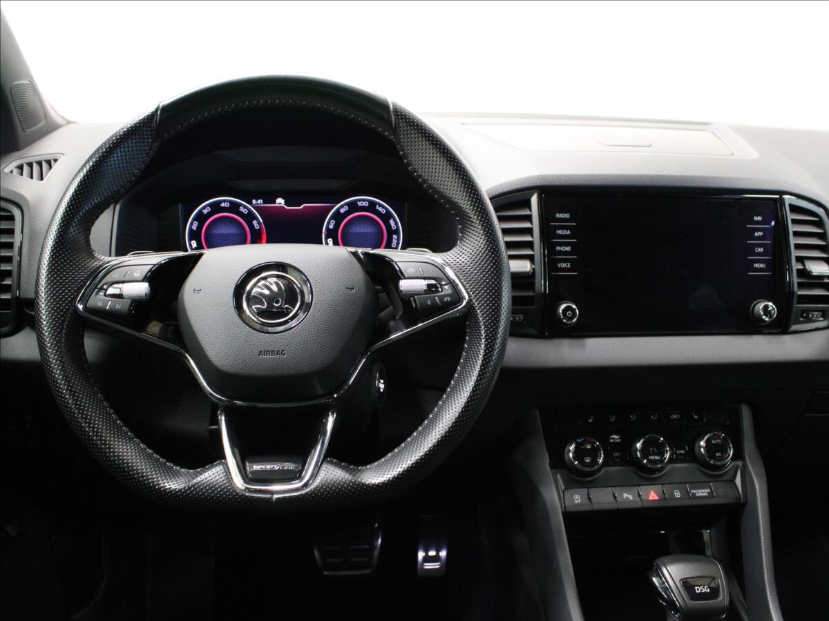 Škoda Karoq SUV / Terénní 1,5 l 110 kw