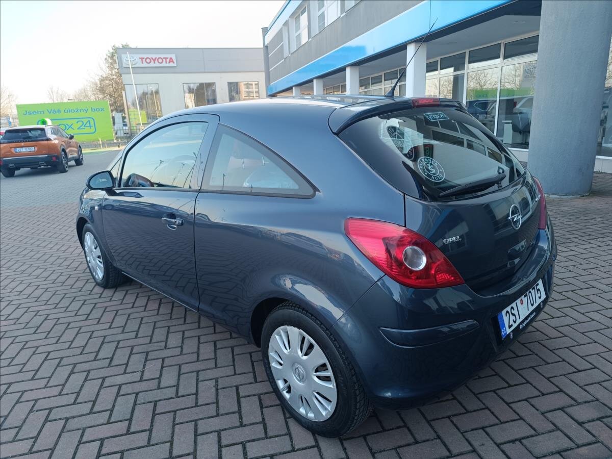 Opel Corsa Hatchback 1,2 l 59 kw