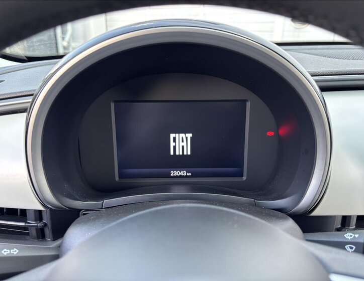 Fiat 600 SUV / Terénní 1,2 l 100 kw