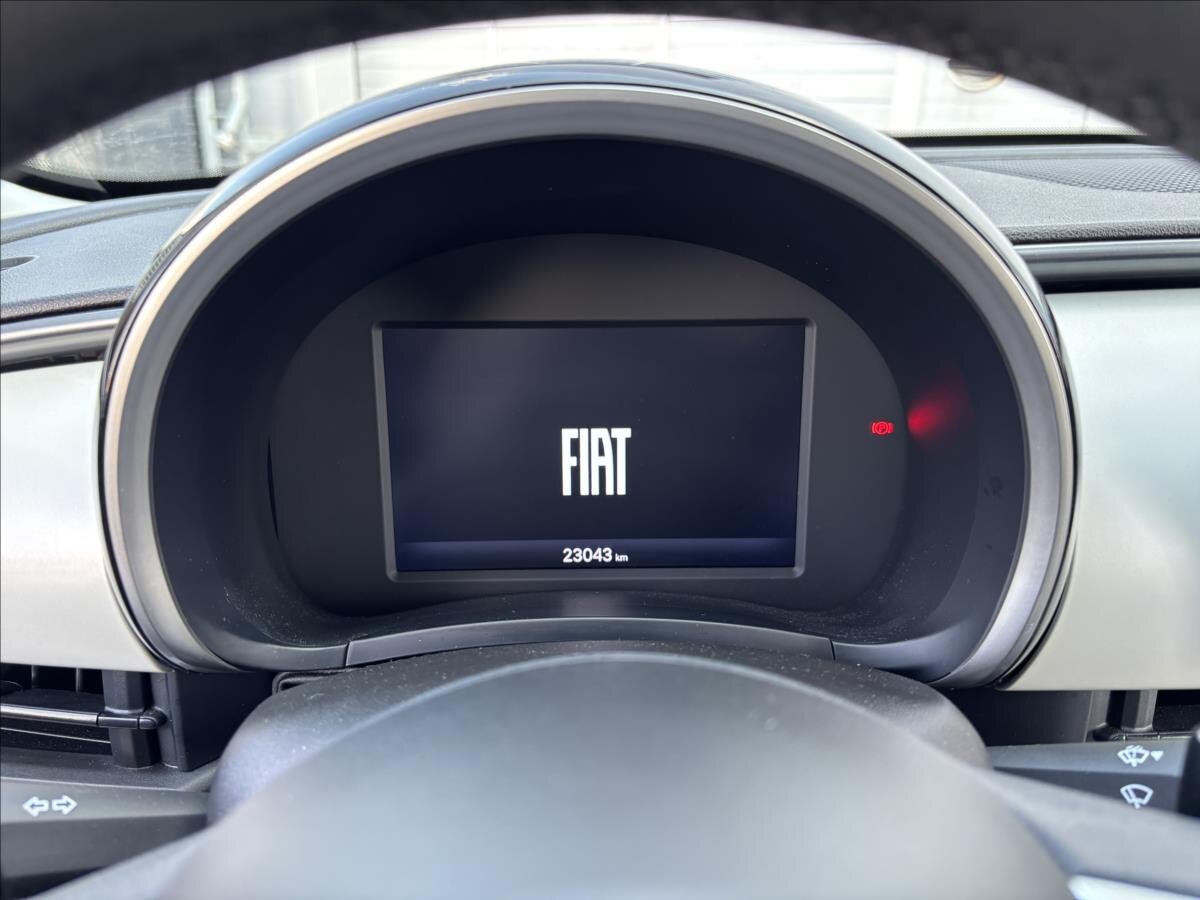 Fiat 600 SUV / Terénní 1,2 l 100 kw