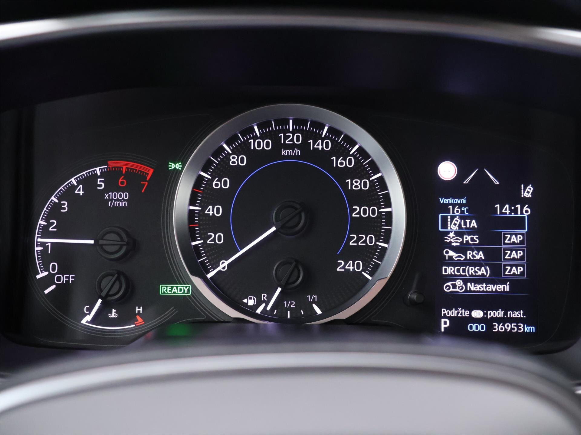 Toyota Corolla Sedan / Limuzína 1,8 l 90 kw