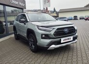 Toyota RAV4 Kombi 2,5 l 131 kw