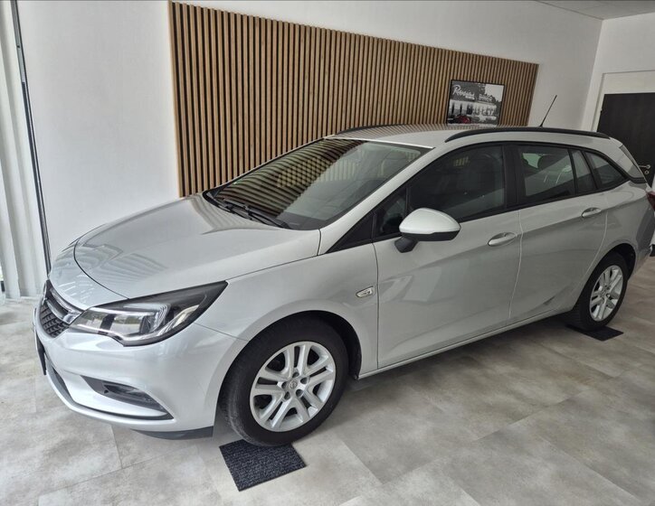 Opel Astra Kombi 1,6 l 81 kw