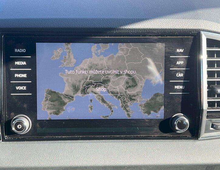 Škoda Karoq SUV / Terénní 1,5 l 110 kw