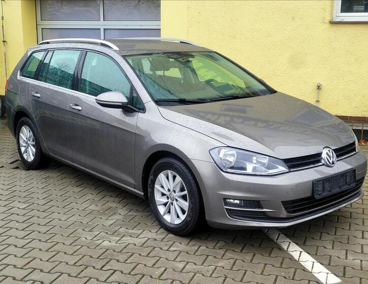 Volkswagen Golf 1