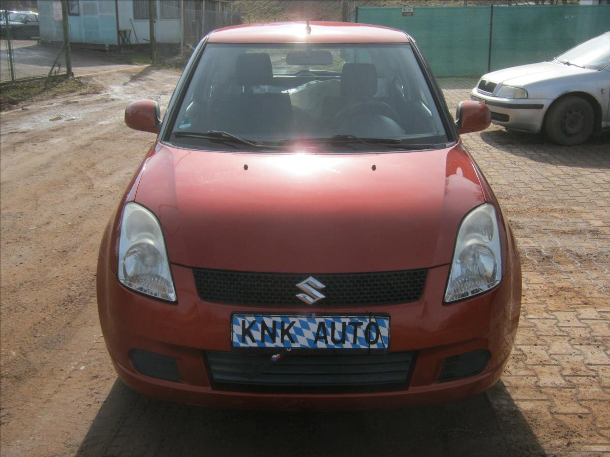 Suzuki Swift Hatchback 1,3 l 67 kw