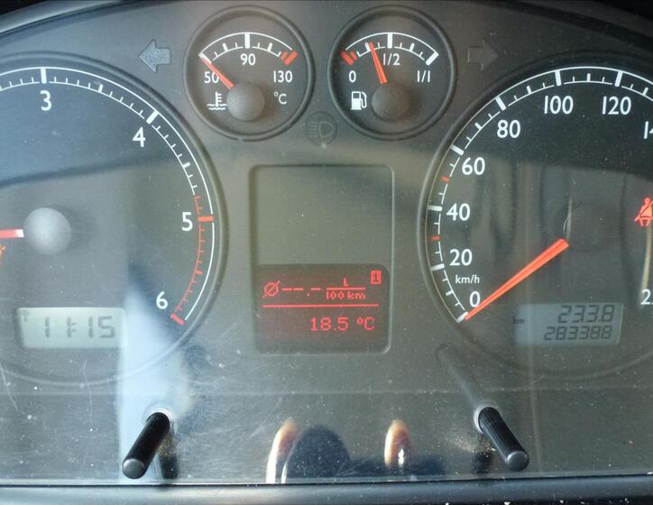 Volkswagen Multivan 31