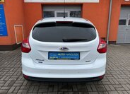 Ford Focus Hatchback 998,0 92 kw