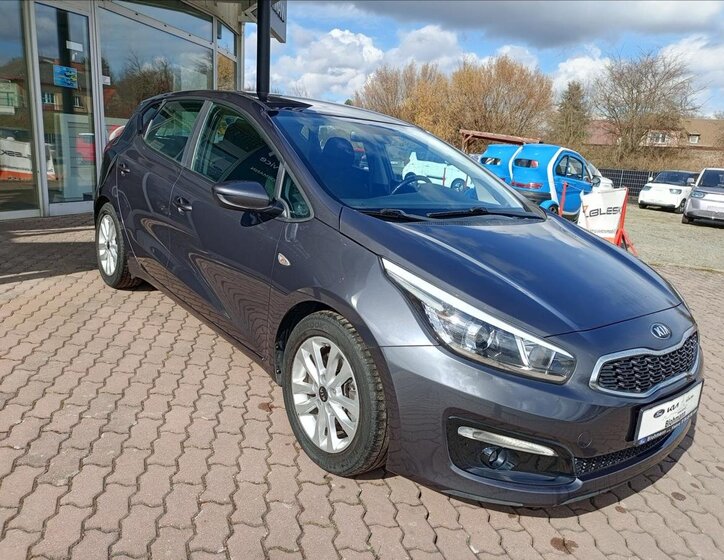 KIA Ceed Hatchback 1,4 l 73 kw