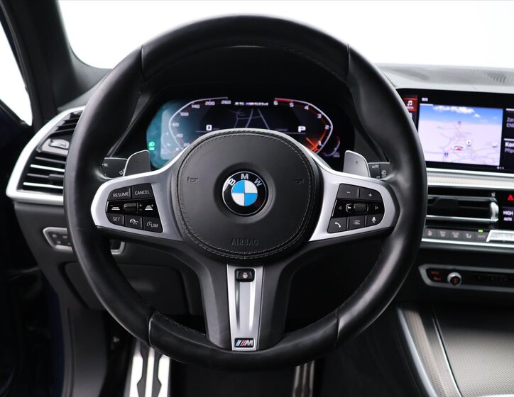 BMW X5 SUV 3,0 l 294 kw