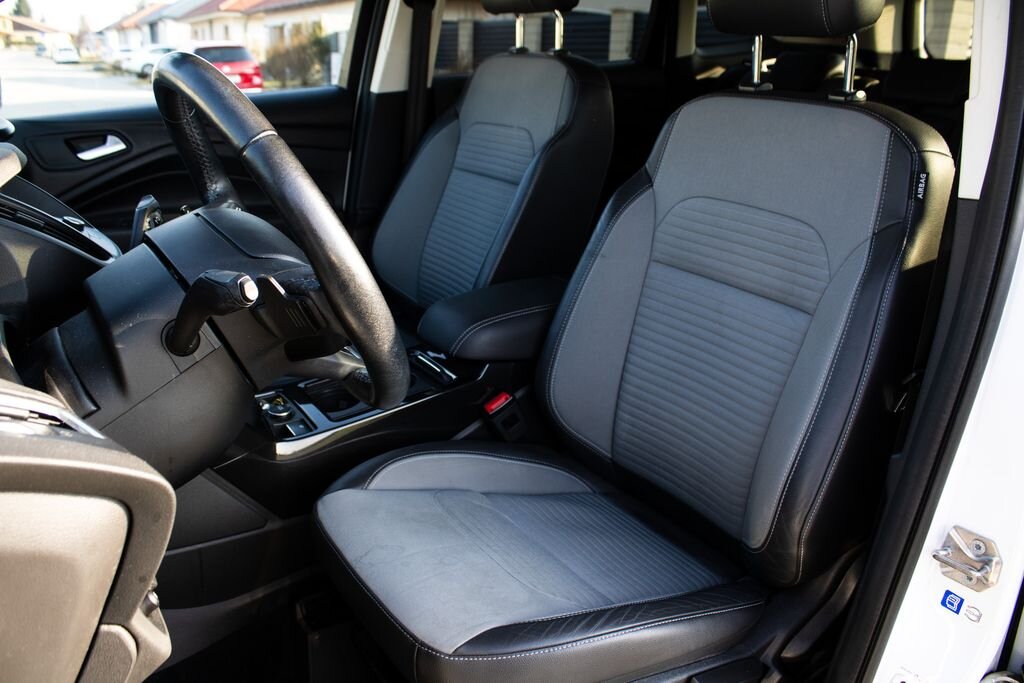 Ford Kuga SUV 2,0 l 110 kw