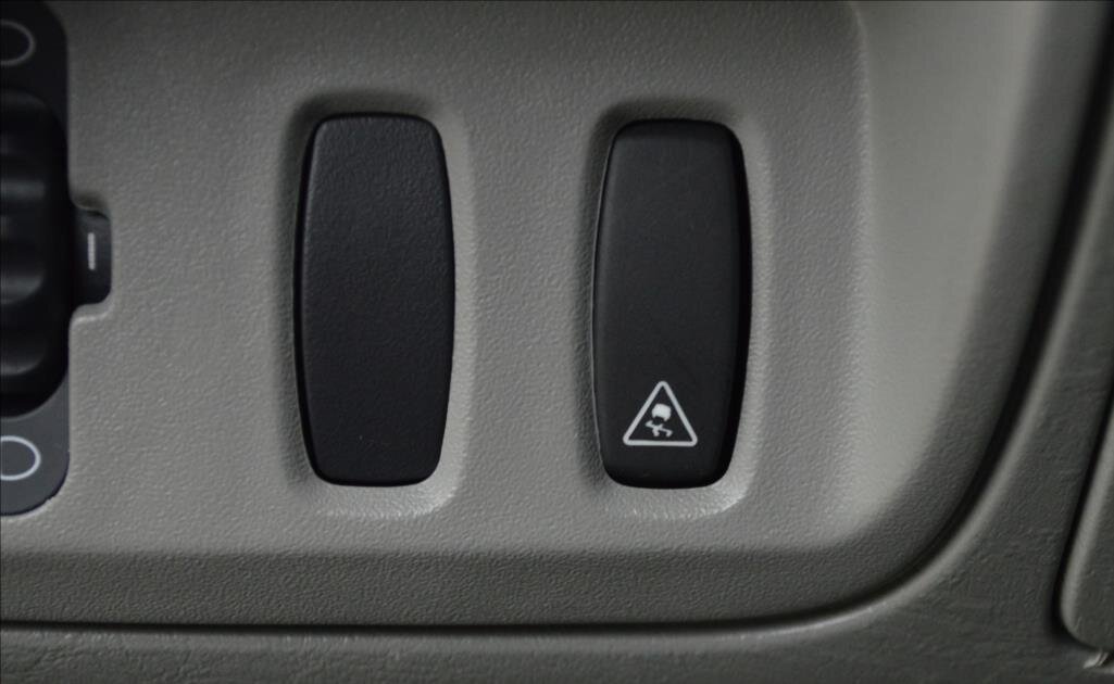 Opel Vivaro Kombi 2,5 l 107 kw