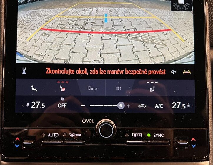 Lexus LBX SUV 1,5 l 100 kw