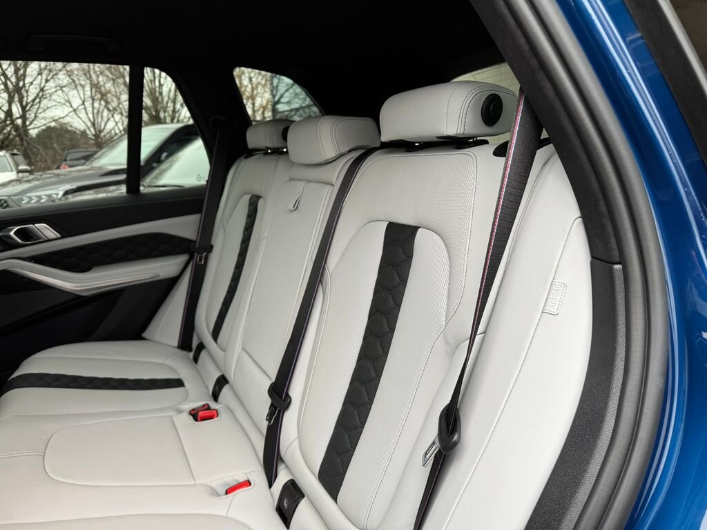 BMW X5 SUV / Terénní 4,4 l 460 kw