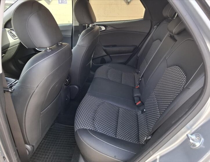 KIA Ceed Hatchback 998,0 88 kw