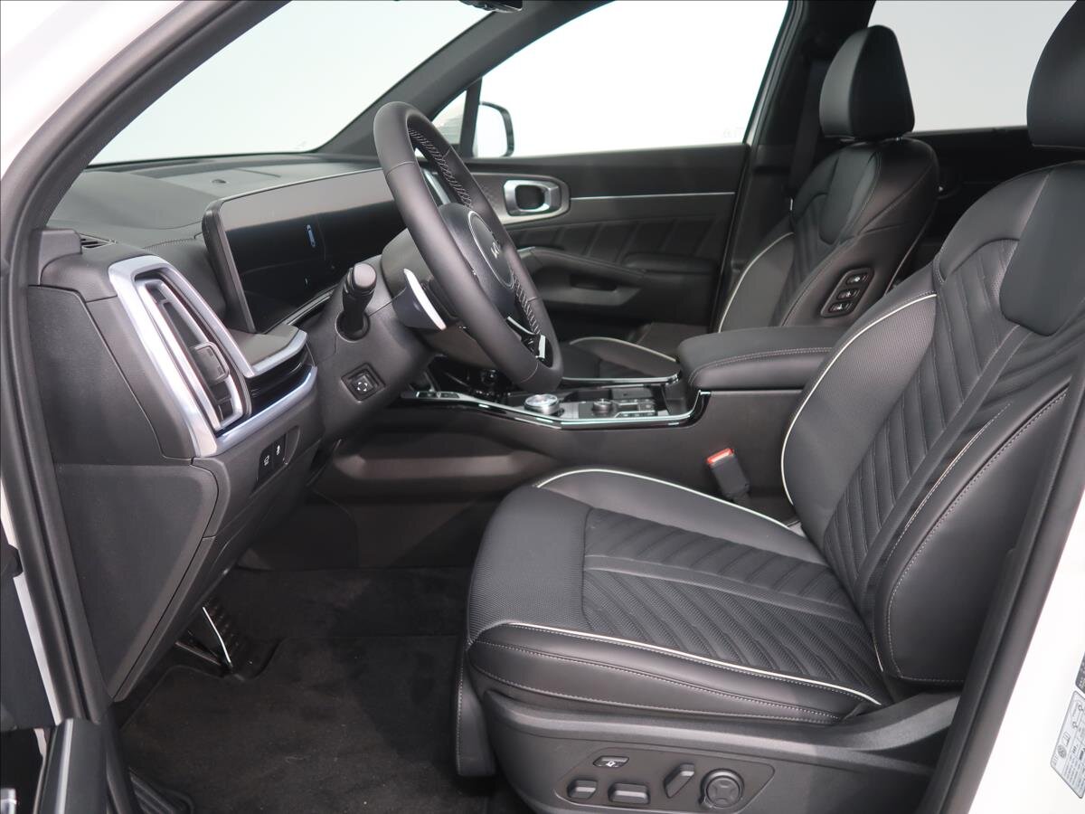 KIA Sorento SUV / Terénní 2,2 l 142 kw