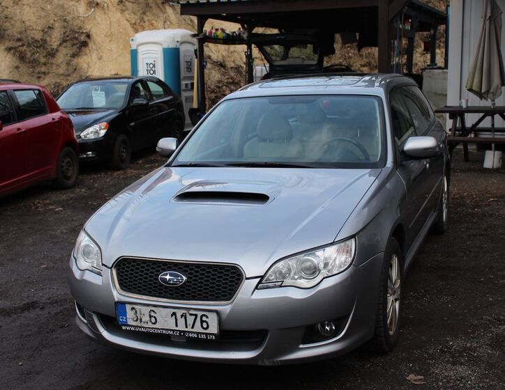 Subaru Legacy 1