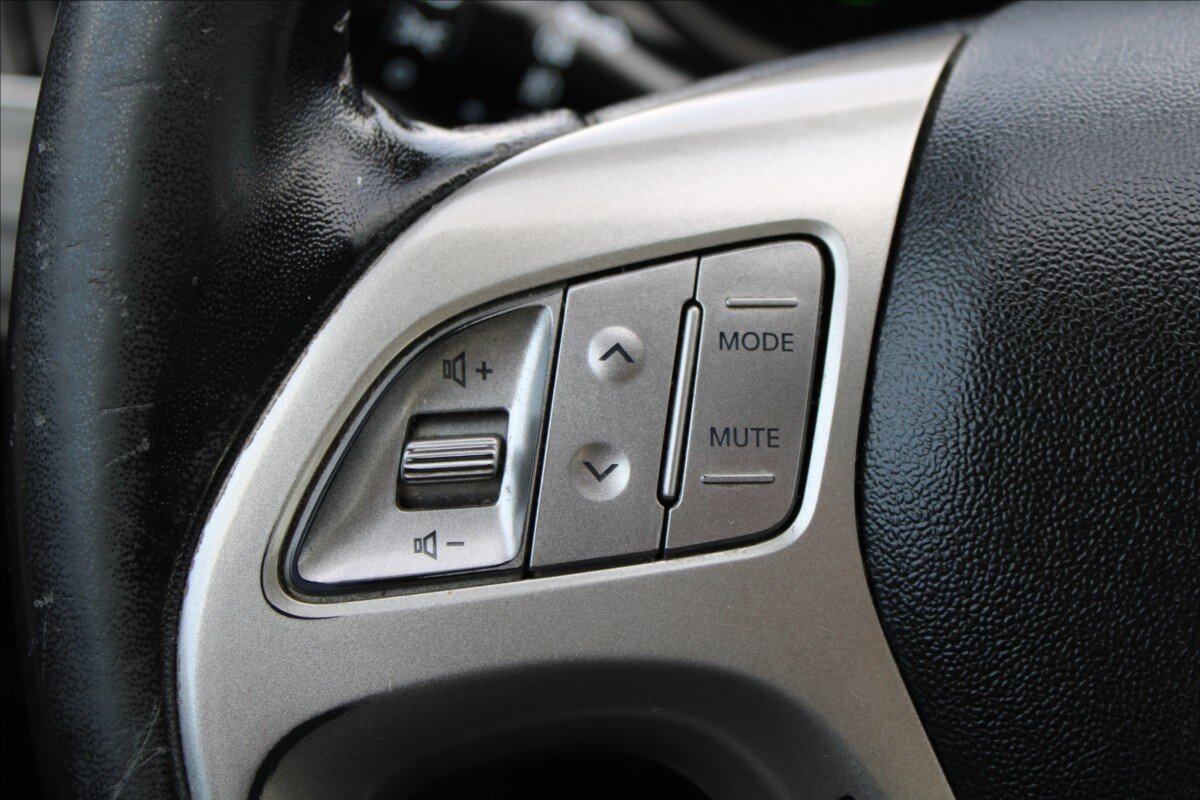 Hyundai ix35 SUV / Terénní 1,7 l 85 kw