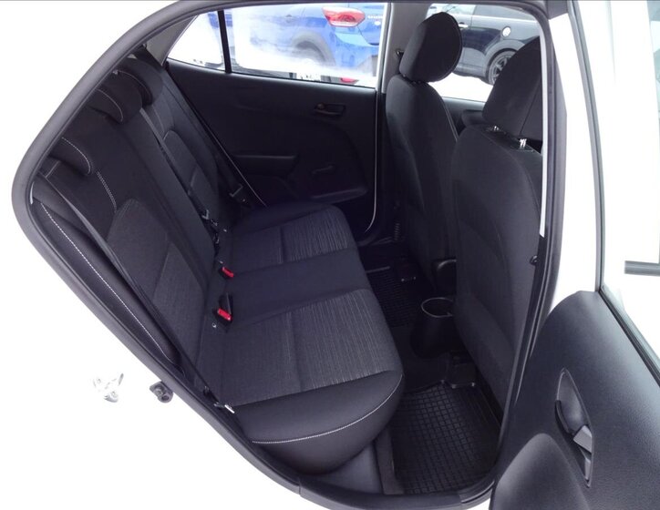 KIA Picanto Hatchback 998,0 49 kw