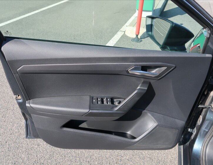 Seat Arona SUV / Terénní 999,0 70 kw