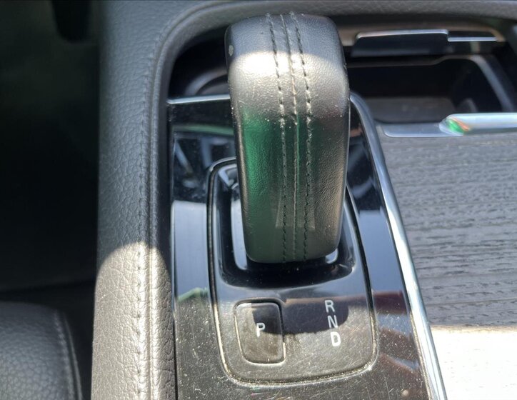 Volvo V90 Kombi 2,0 l 145 kw