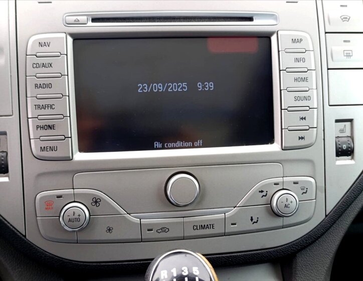 Ford Kuga SUV / Terénní 2,0 l 120 kw