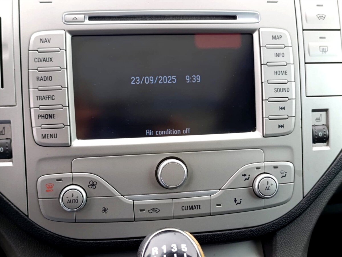 Ford Kuga SUV / Terénní 2,0 l 120 kw