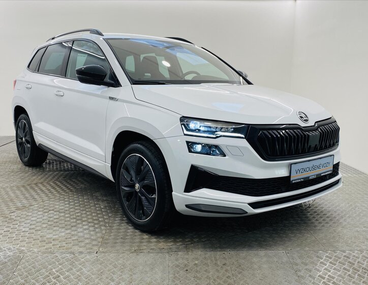 Škoda Karoq SUV / Terénní 1,5 l 110 kw