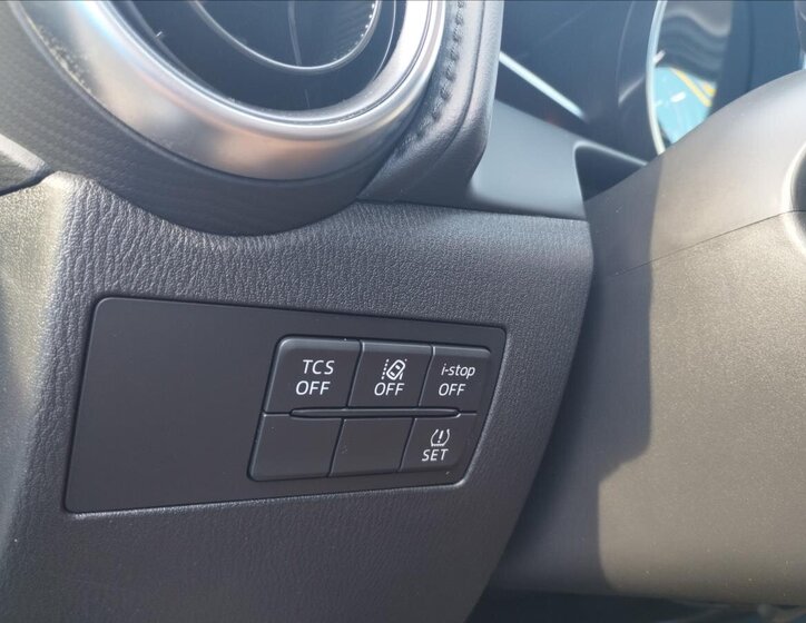 Mazda CX-3 SUV / Terénní 2,0 l 110 kw