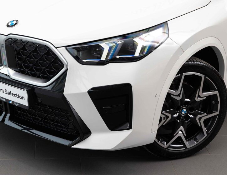 BMW X2 SUV 1,5 l 125 kw