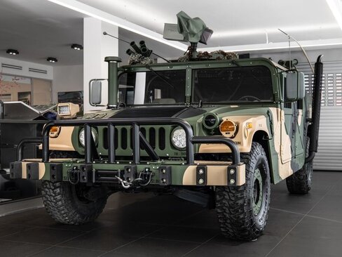 Hummer H1 SUV / Terénní 6,2 l 110 kw