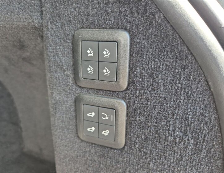 Land Rover Range Rover Sport SUV 3,0 l 183 kw